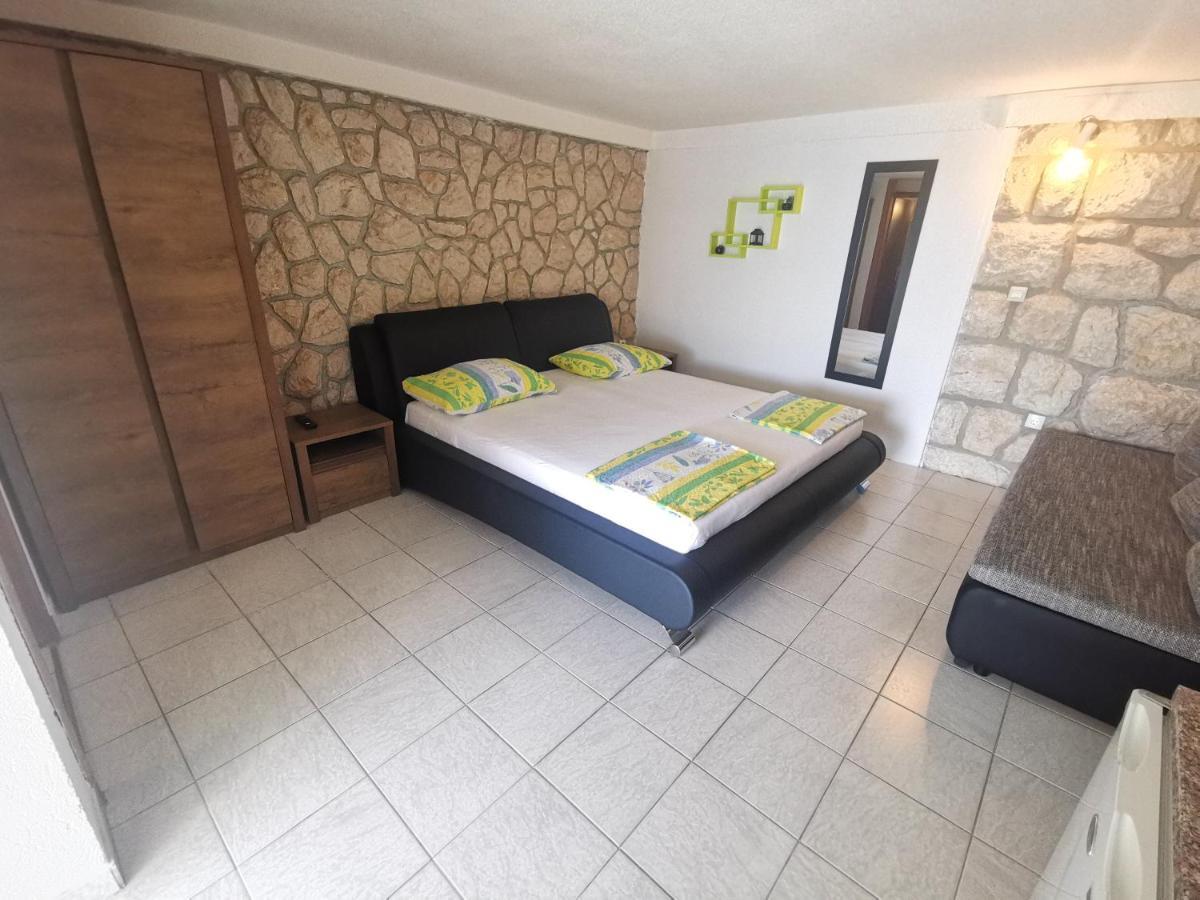 Apartments Niko Dramalj Ngoại thất bức ảnh